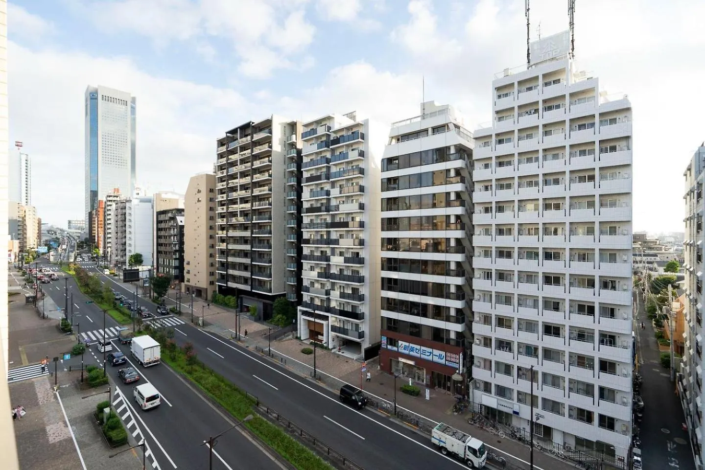 Apartament Leclerc Nishi-Shinjuku Tokio